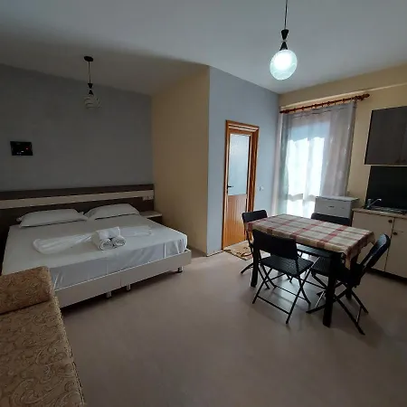 Relax * Vlorë