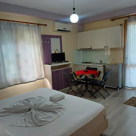Relax Lodge